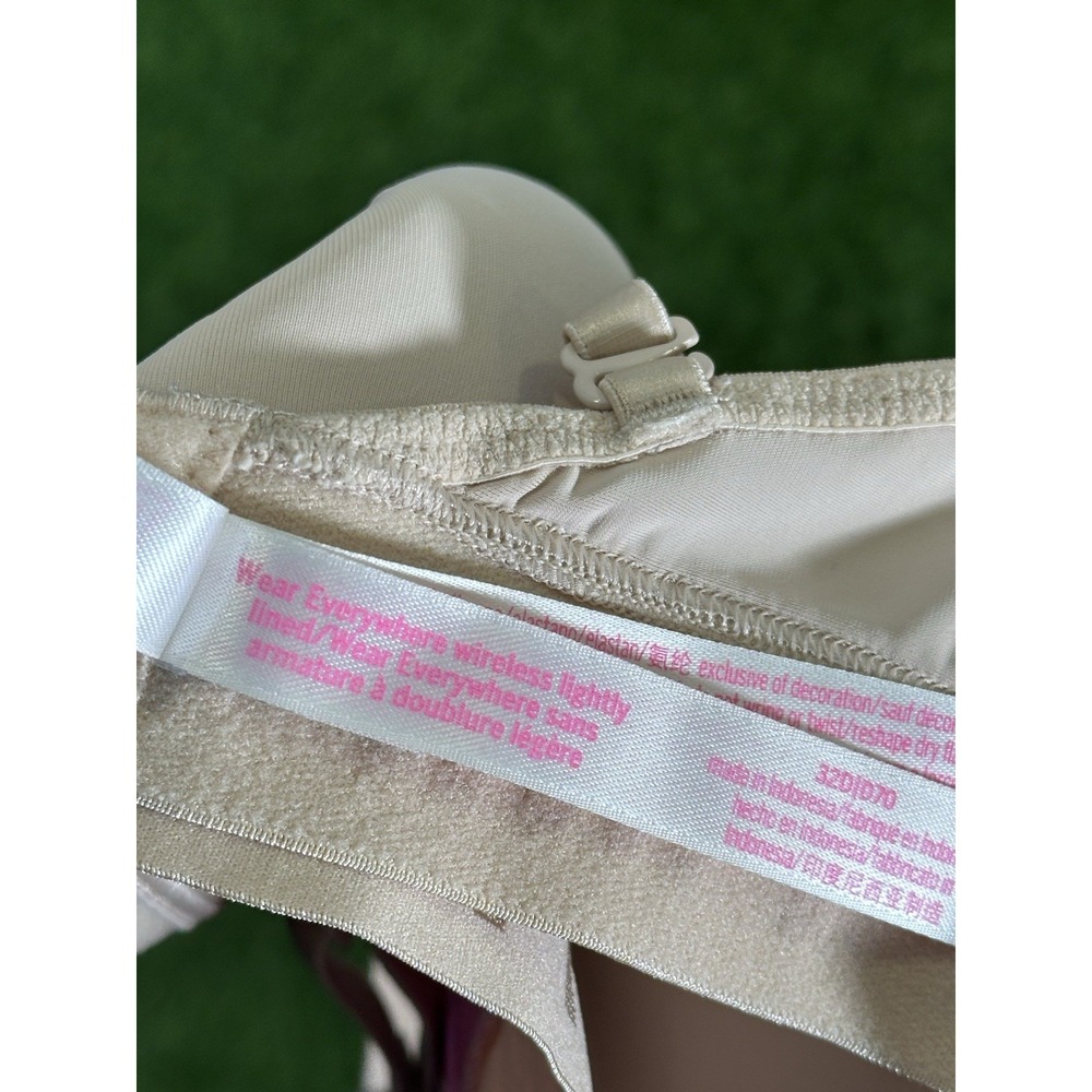 Victoria's Secret Wear Everywear Lightly Lined Bra Women 32D Neutral Nude - Picture 7 of 9